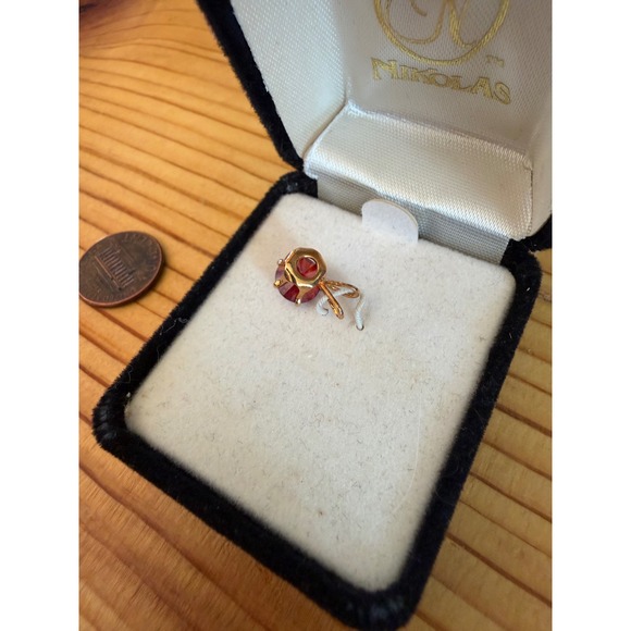 Vintage House of Nikolas 3ct Cubic Zerconia Ruby Yellow Gold-filled Pendant - Picture 5 of 7